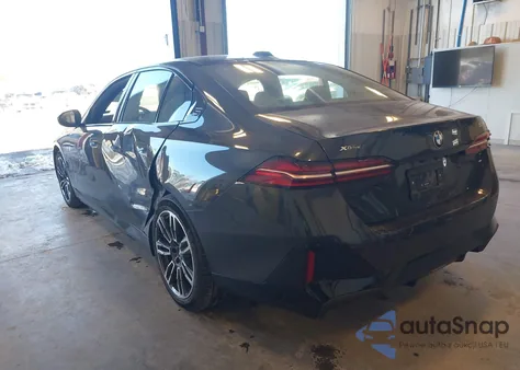 2026 BMW 530I xDrive from USA, damaged, VIN WBA53FJ05TCW40901